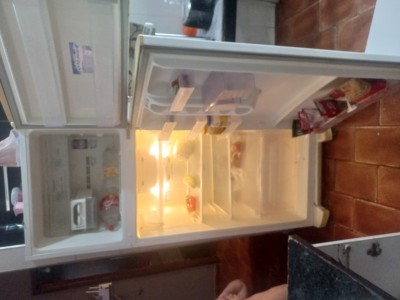 AJUDA URGENTEMENTE ALIMENTOS ESTOU DESESPERADA